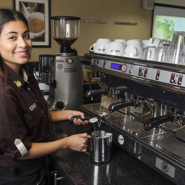 LEX11092014_02  11.9.14 London. Costa barista Mariam El Baghdady from the store in Leatherhead, a London region finalist in the Costa Barista of the Year competition held in London. Photo: Professional Images/@ProfImages